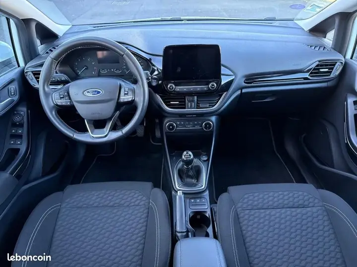 Ford Fiesta 2023 photo 3