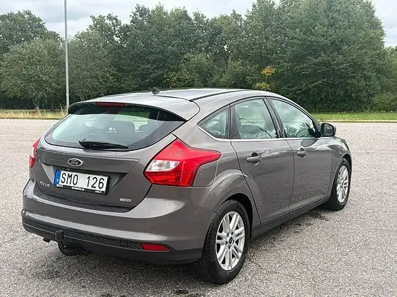 Ford Focus 2013 photo 4