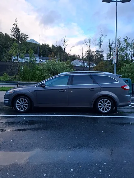 Ford Mondeo 2011 photo 3