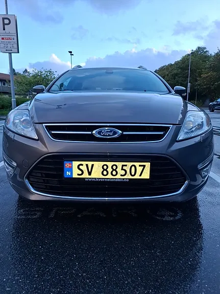 Ford Mondeo 2011 photo 2