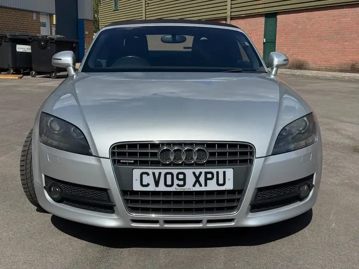 Audi Tt 2009 photo 2