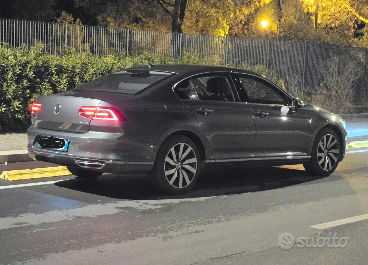 Volkswagen Passat 2016 photo 2