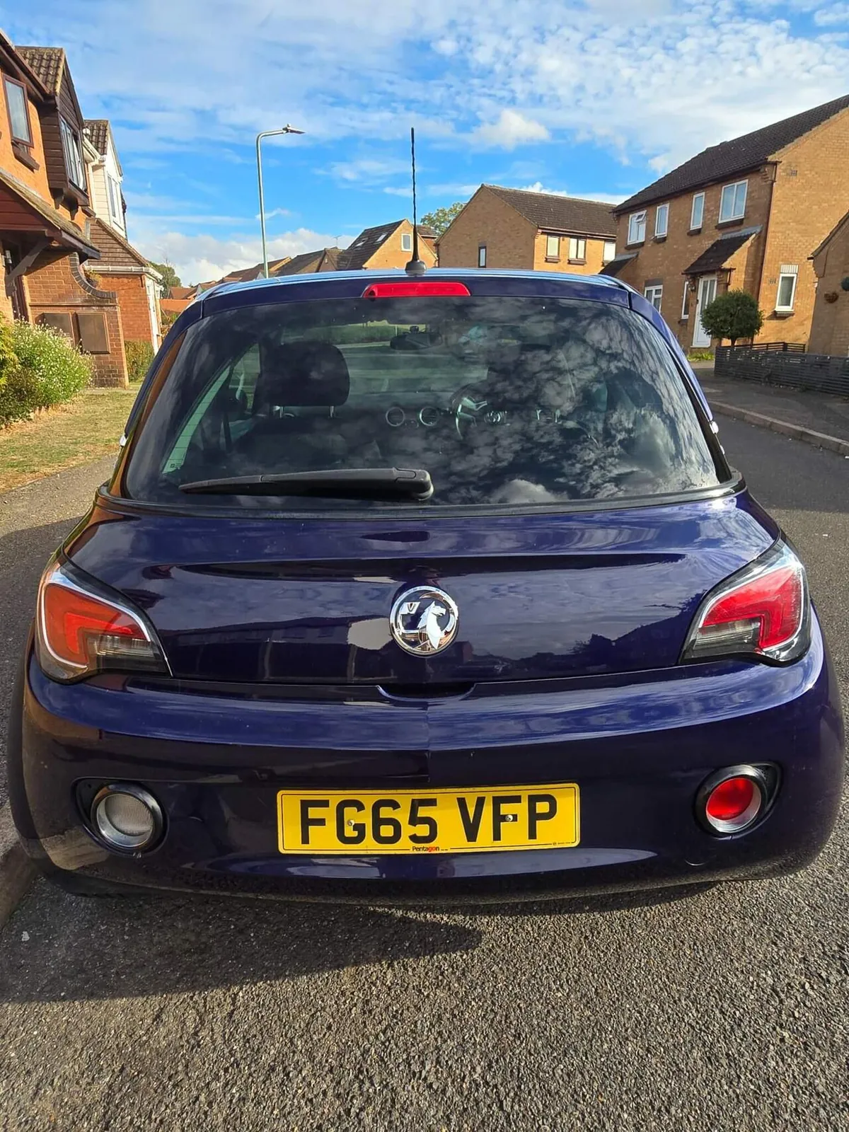 Vauxhall Adam 2015 photo 4