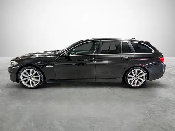 BMW 520D 2011 photo 2