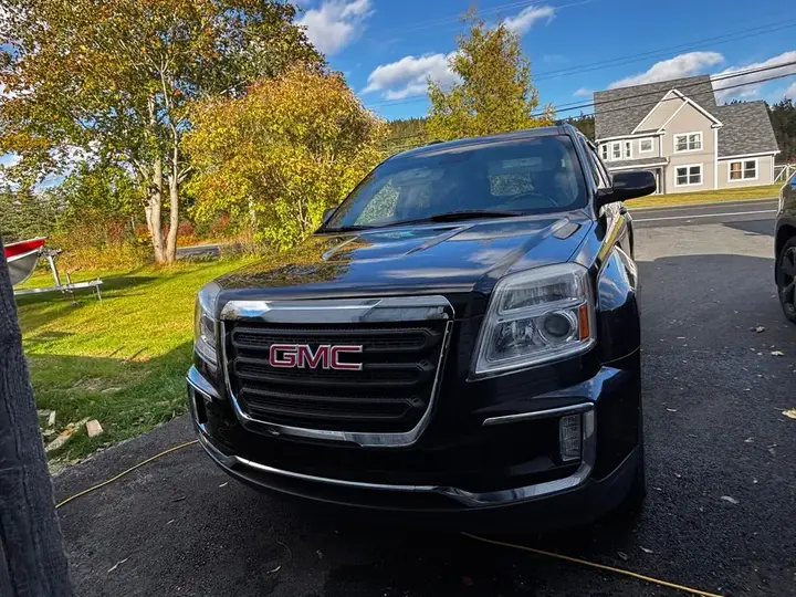 GMC Terrain 2017 photo 2