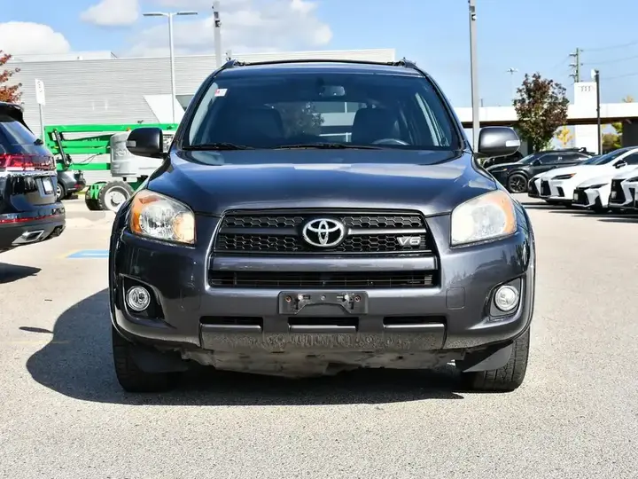 Toyota Rav4 2012 photo 4