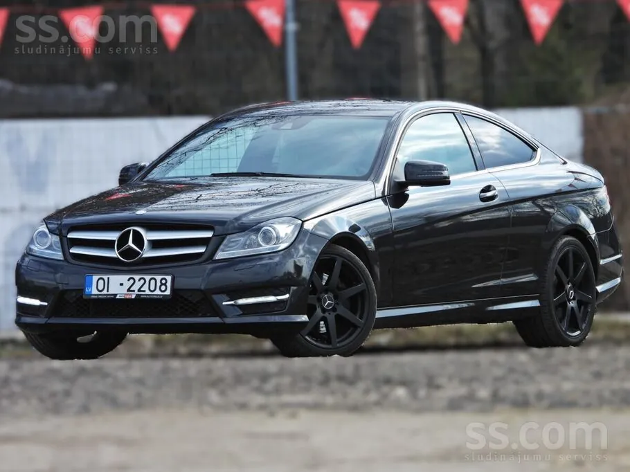 Mercedes-Benz C350