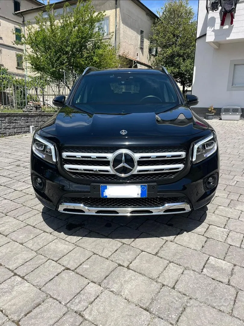 Mercedes-Benz Glb