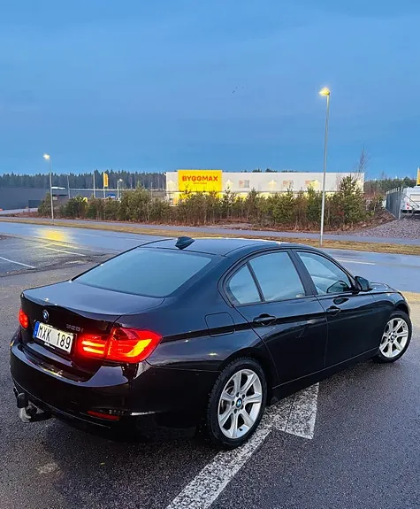 BMW 328I 2013 photo 4