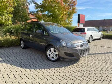 Opel Zafira 2013 photo 2