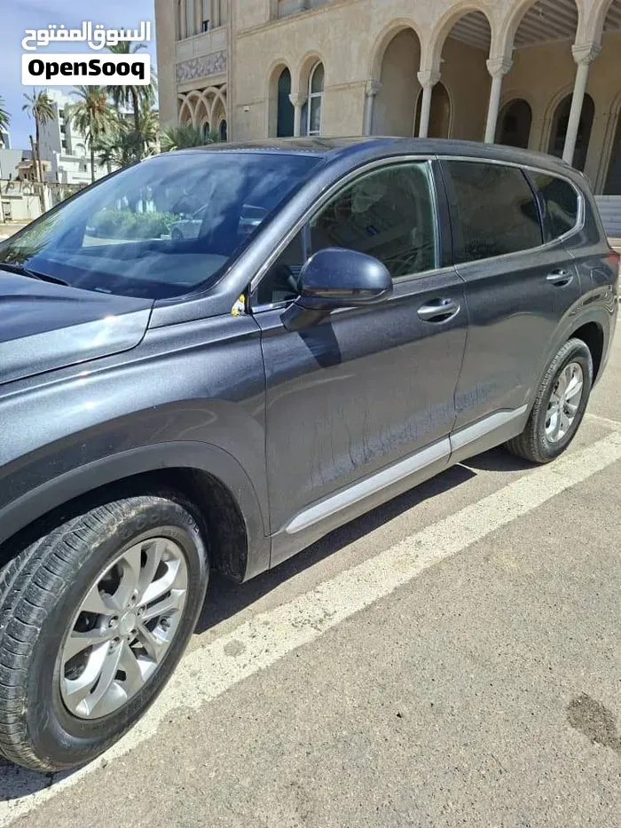 Hyundai Santa Fe 2020 photo 2
