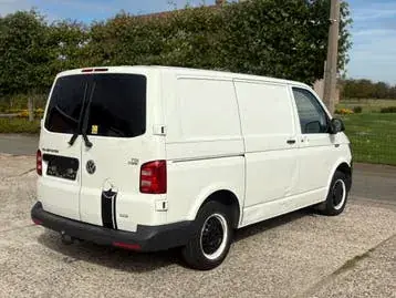 Volkswagen Transporter T6 2016 photo 2