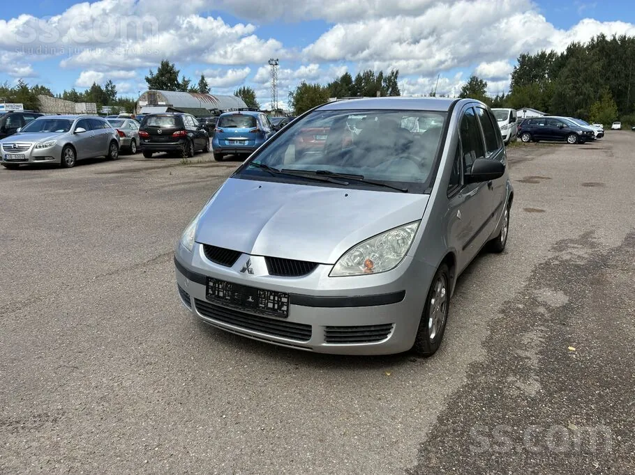 Mitsubishi Colt 2005 photo 5