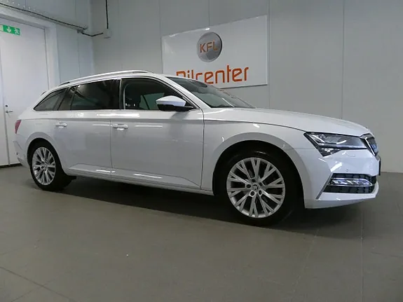 Skoda Superb 2023 photo 5