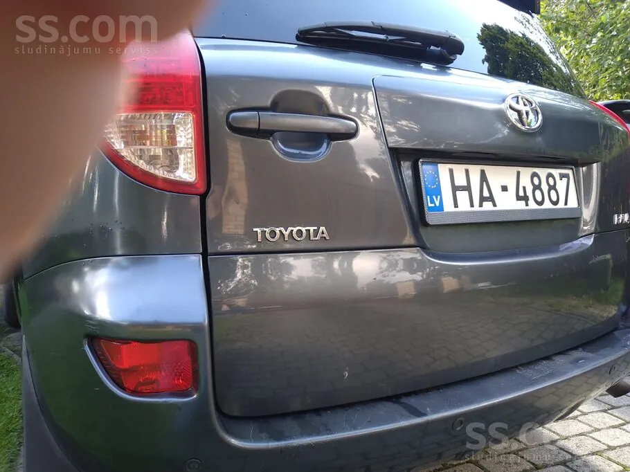 Toyota Rav4 2008 photo 4