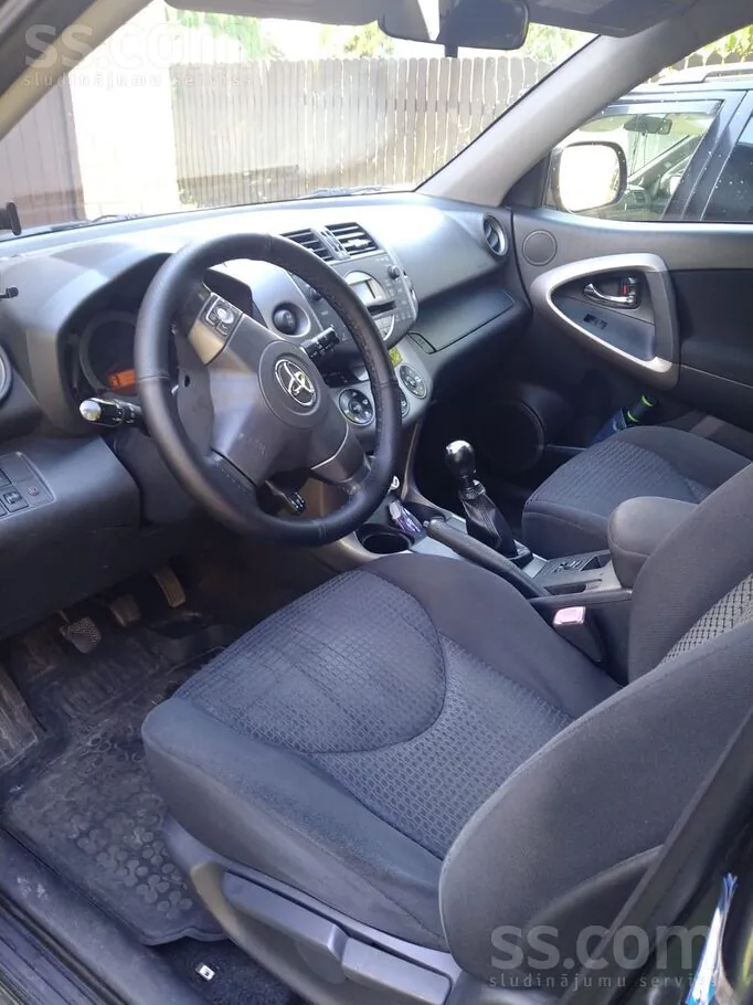 Toyota Rav4 2008 photo 5