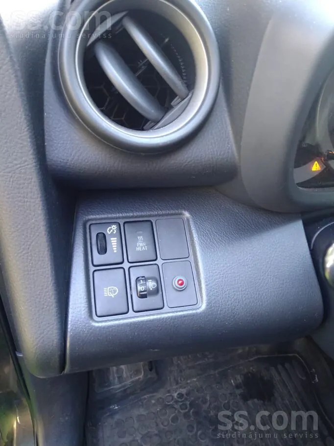 Toyota Rav4 2008 photo 3