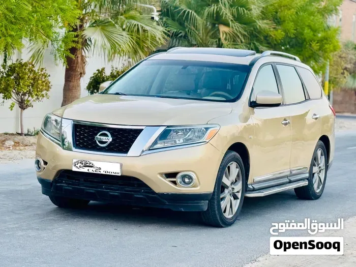 Nissan Pathfinder 2012 photo 4
