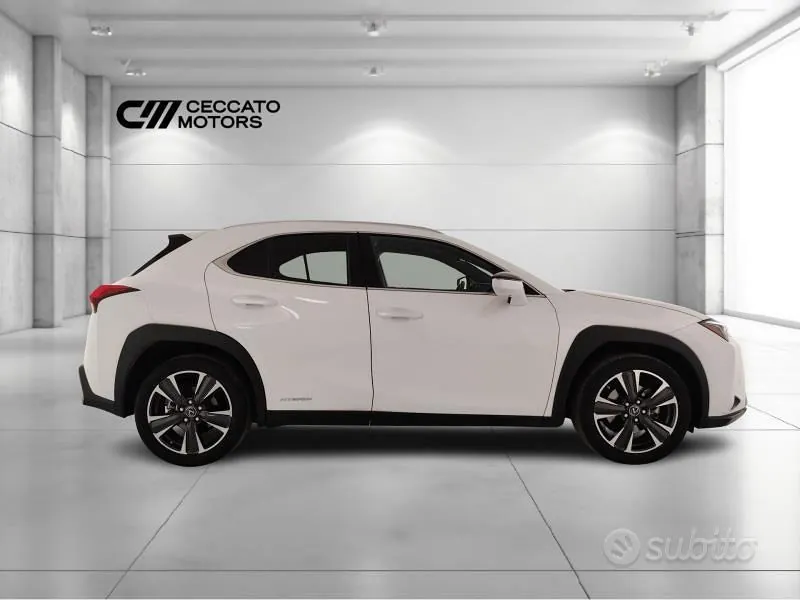 Lexus Ux 2020 photo 3