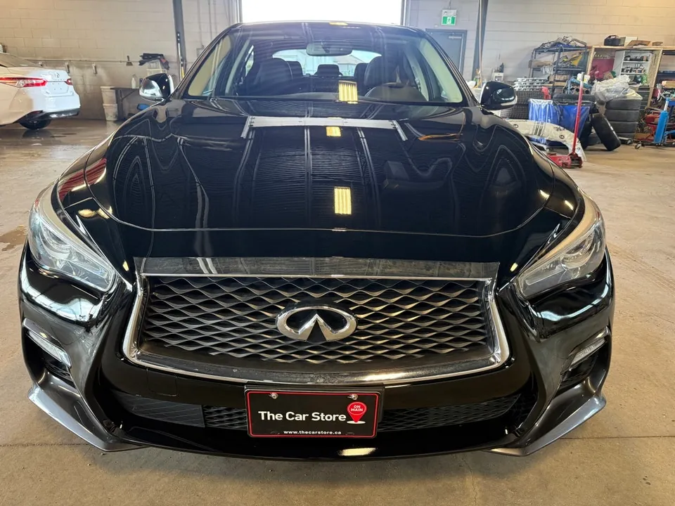 Infiniti Q50 2019 photo 2