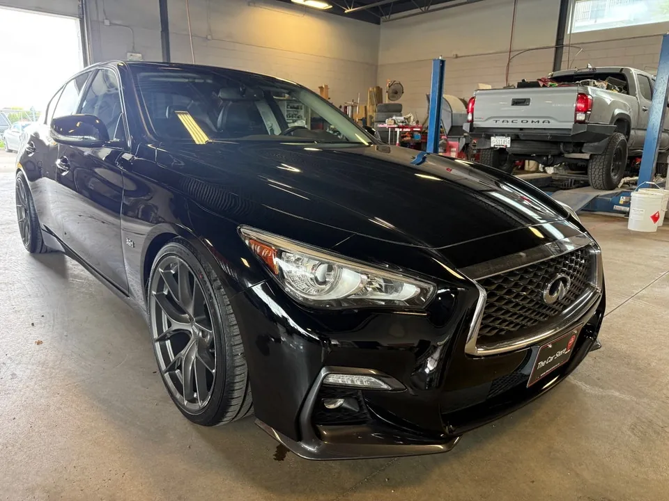 Infiniti Q50 2019 photo 3