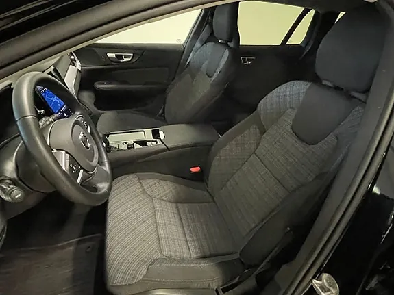 Volvo V60 2024 photo 4