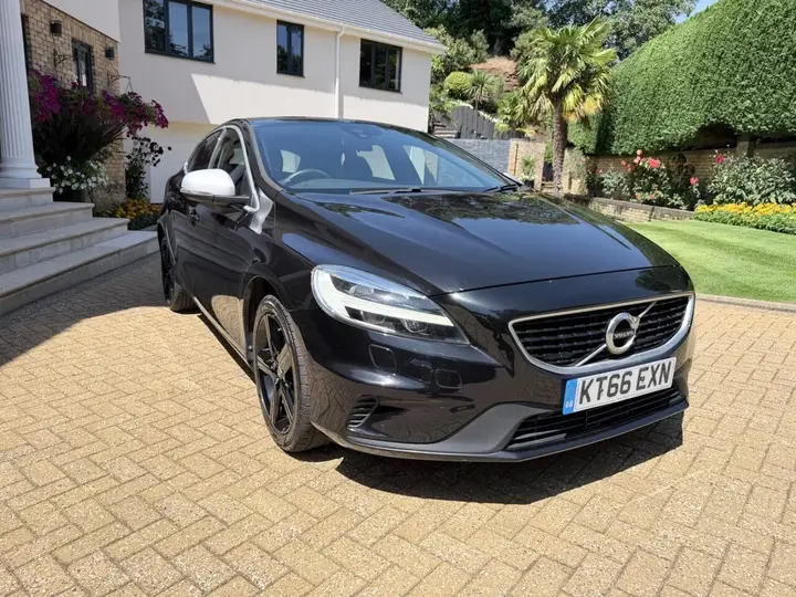 Volvo V40 2016 photo 3
