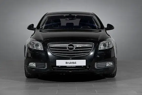 Opel Insignia 2010 photo 2