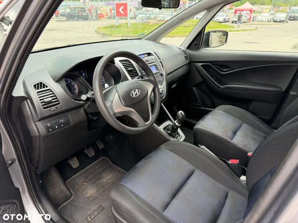 Hyundai Ix20 2011 photo 5