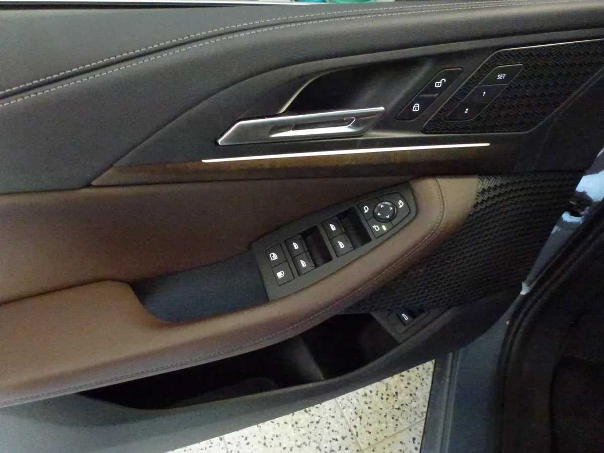 BMW 2 Series 2024 photo 2