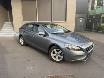 Volvo V40 2016 photo 2