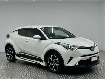Toyota C-Hr 2019 photo 2