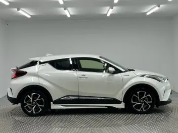 Toyota C-Hr 2019 photo 3