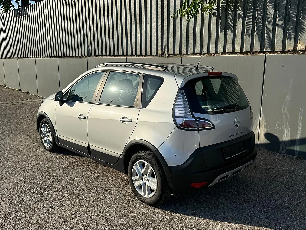 Renault Scenic 2013 photo 3