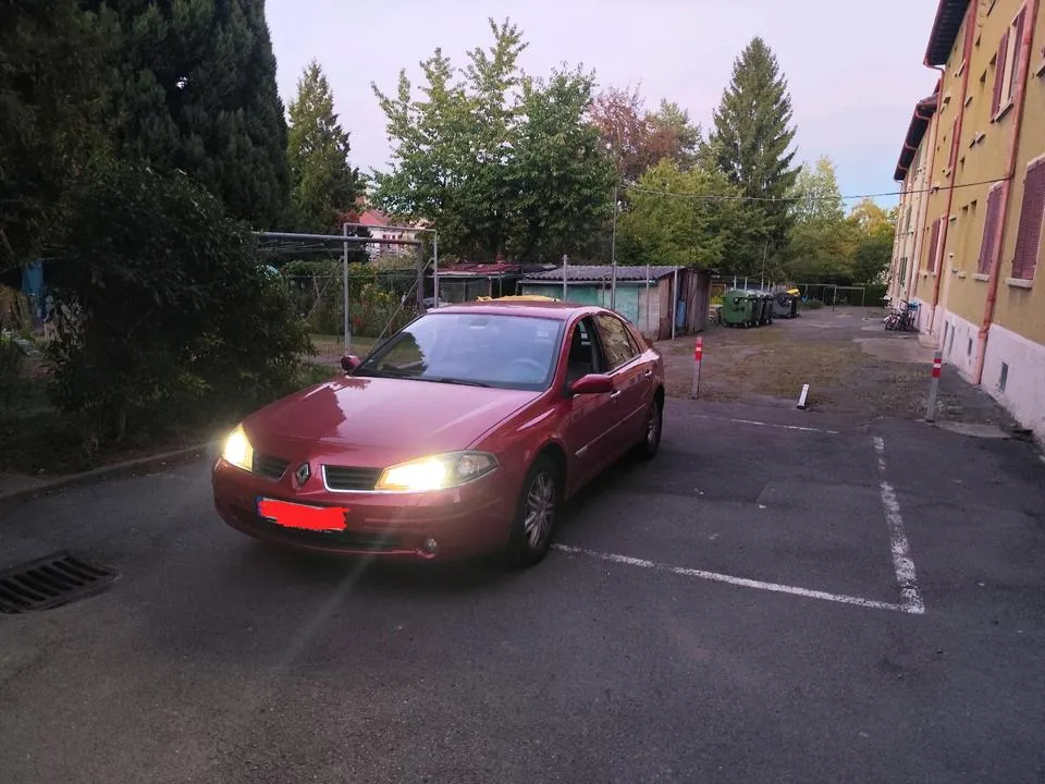 Renault Laguna