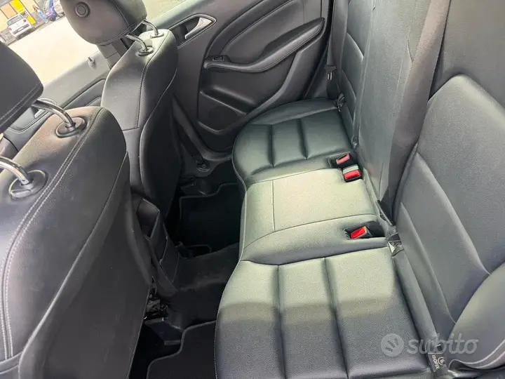 Mercedes-Benz B 2017 photo 5