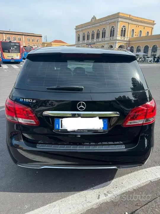 Mercedes-Benz B 2017 photo 3