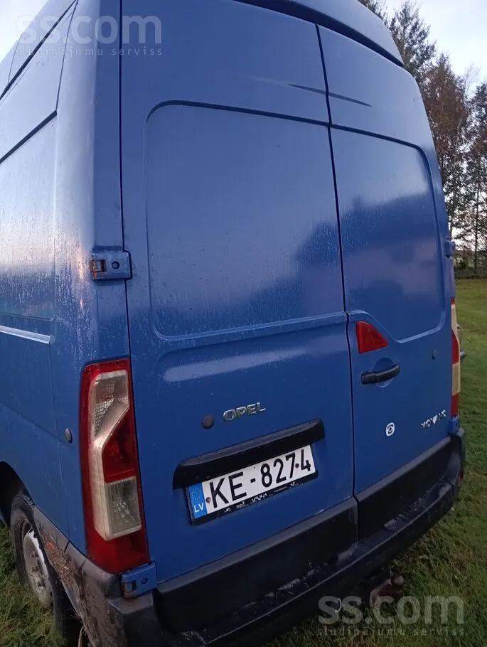 Opel Movano 2011 photo 2