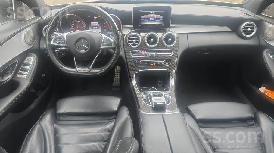 Mercedes-Benz C200 2015 photo 3