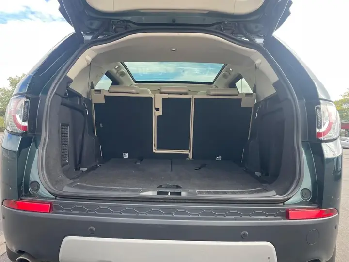 Land Rover Discovery Sport 2017 photo 5