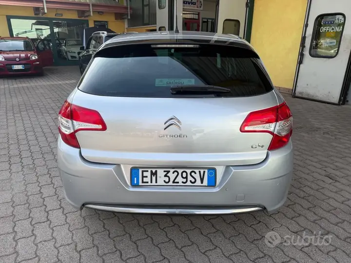 Citroen C4 2012 photo 5