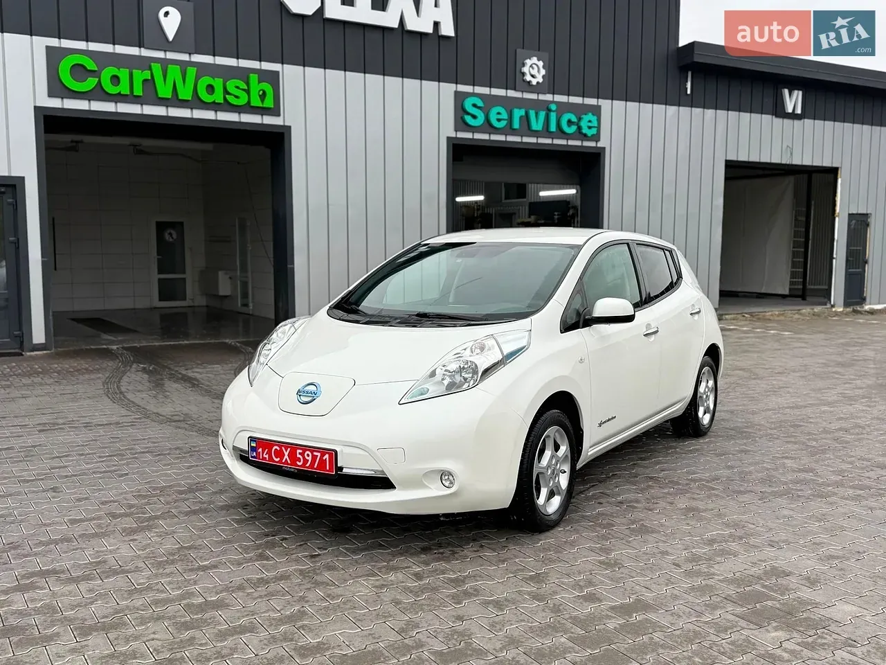 Nissan Leaf 2014 photo 4