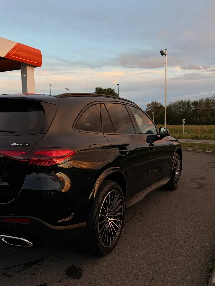 Mercedes-Benz Glc-Class 2024 photo 3