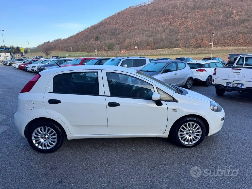 Fiat Punto 2016 photo 4