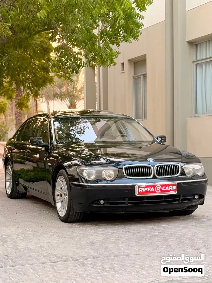 BMW 7 Series 2004 photo 2
