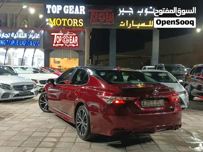 Toyota Camry 2018 photo 3