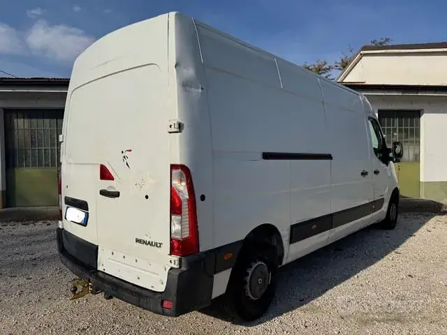 Renault Master 2012 photo 4