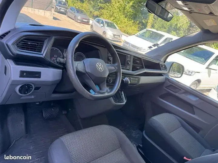 Volkswagen Transporter 2021 photo 5