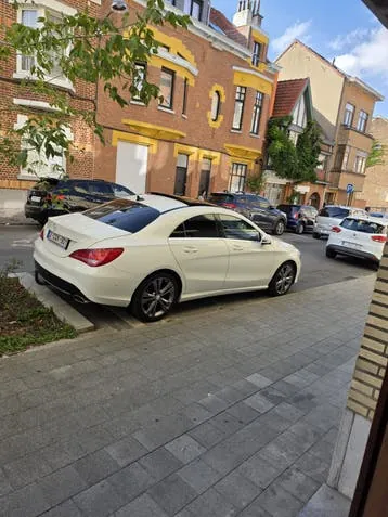 Mercedes-Benz Cla 180