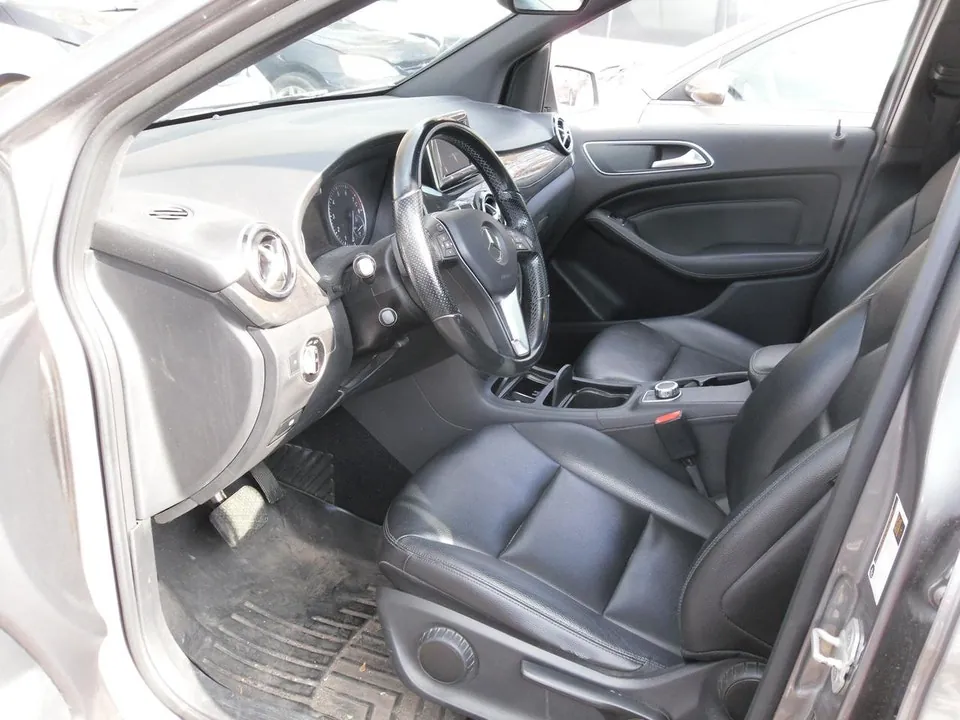 Mercedes-Benz B-Class 2014 photo 5